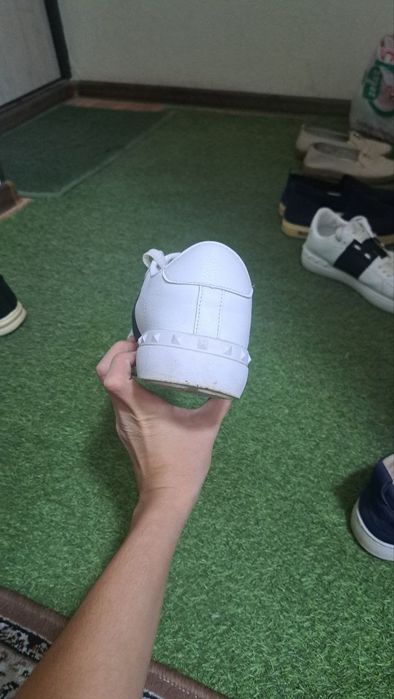 Ойог кийим Valentino