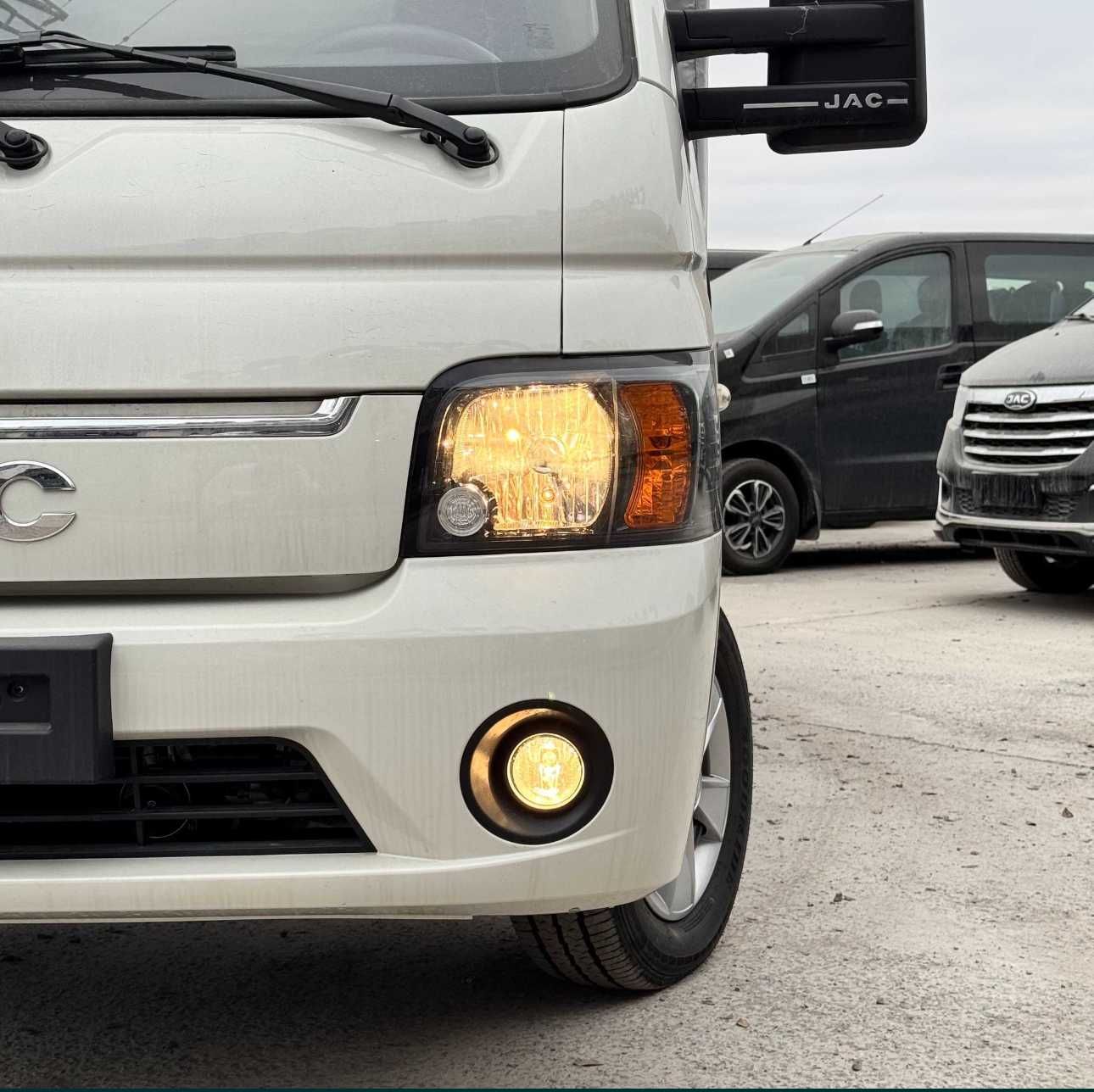 JAC X200 sotuvda tayyor