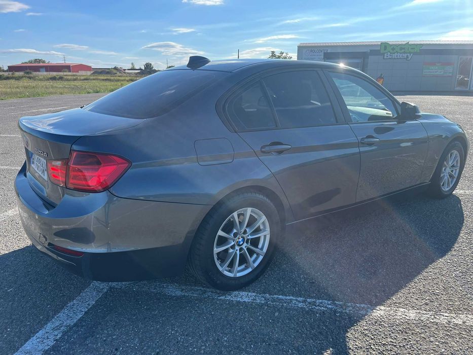 BMW 320D 184CP 2013
