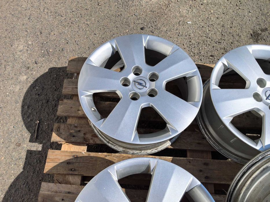 16 цола 5 х 110 мм Опел / Фиат / Шевролет - 6,5 Инча / ЕТ 41