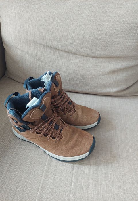 Детски есенно-зимни обувки Декатлон 37 и 38 номер