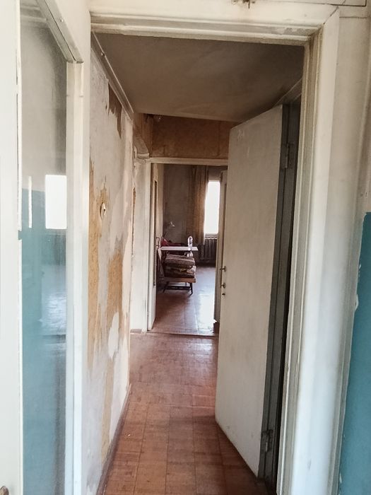 Квартира 2/4/5 Сергели2  собственник ( без ремонта)