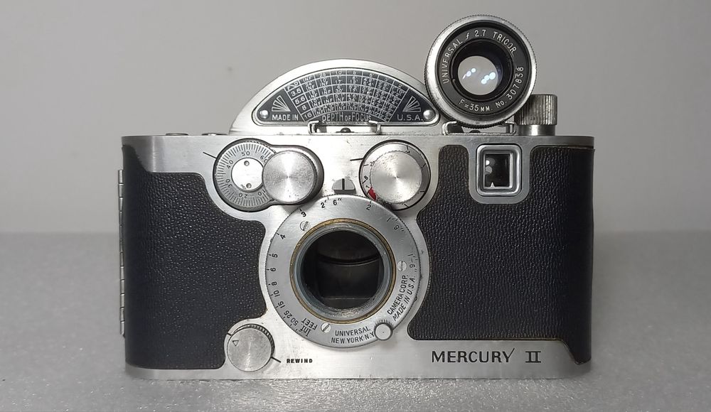 Aparat foto film - half frame UNIVEX MERCURY II   Made SUA - COLECȚIE