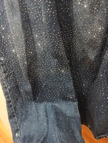 Дънки с камъчета