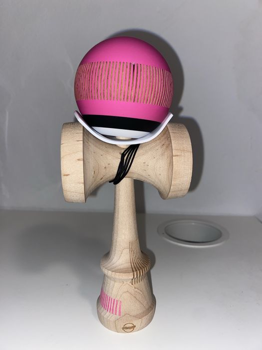 Kendama Sweets Broken Bones