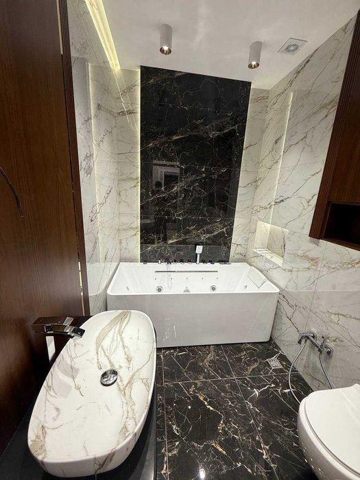 НОВОСТРОЙКА! Новая 2х ком кв-ра С АРЕНДАТОРОМ! Ул Нукус Глинка ID02