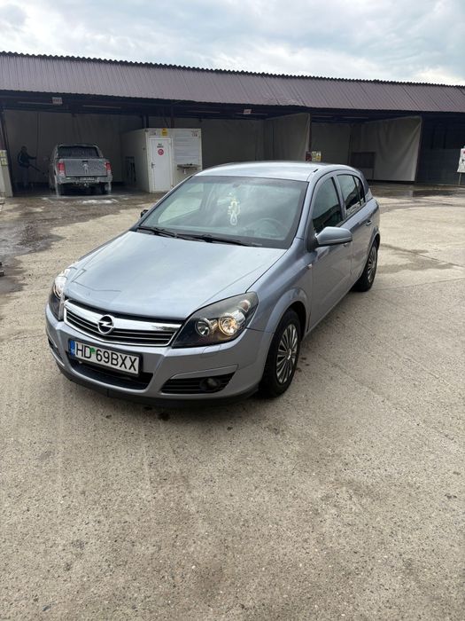 Vând Opel Astra H,2009,1.7 diesel