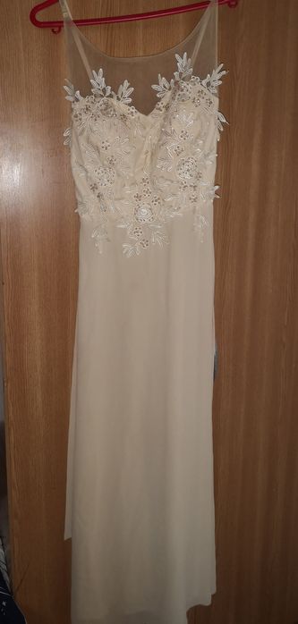 Vând rochie de ocazie