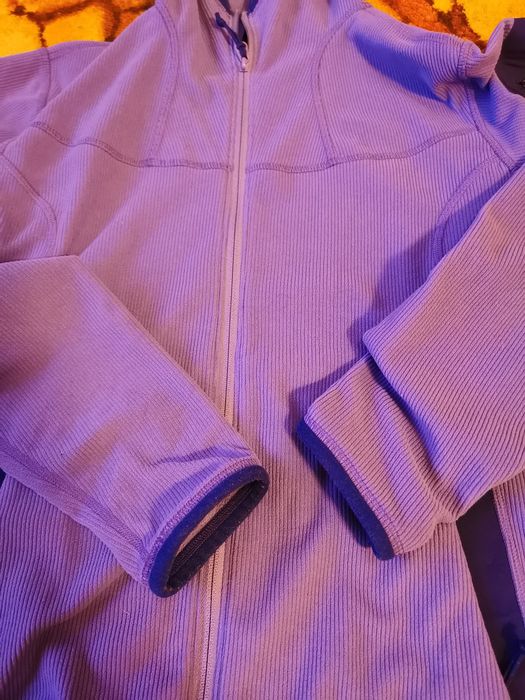 Fleece  Dama Arcteryx salewa patagonia salomon La Sportiva marmot