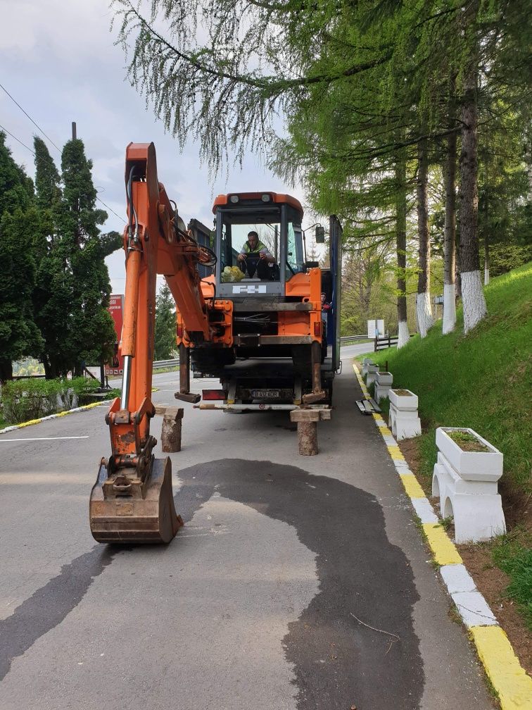 Tractari auto macara 7 locuri  Service deblocari non stop Azuga Busten