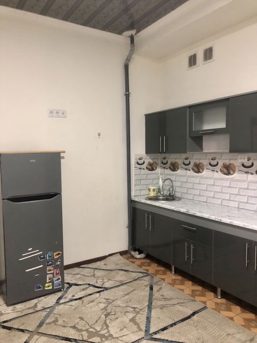 Массив 1 срочно сдаётся 2х комнатная квартира