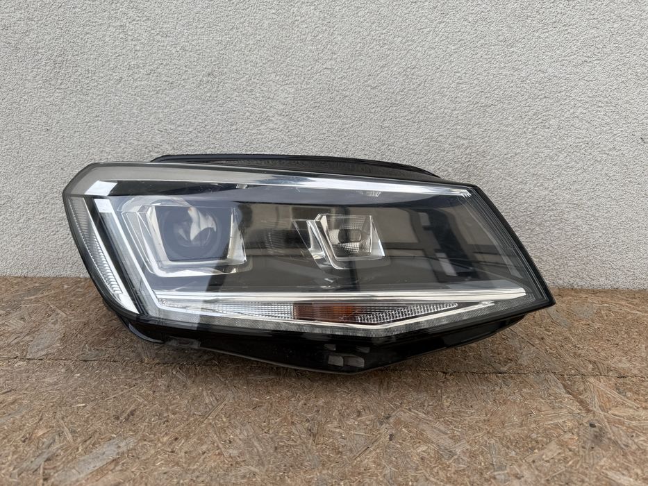 Far dreapta VW Caddy 2K Facelift Xenon + LED 2015-02020 Original