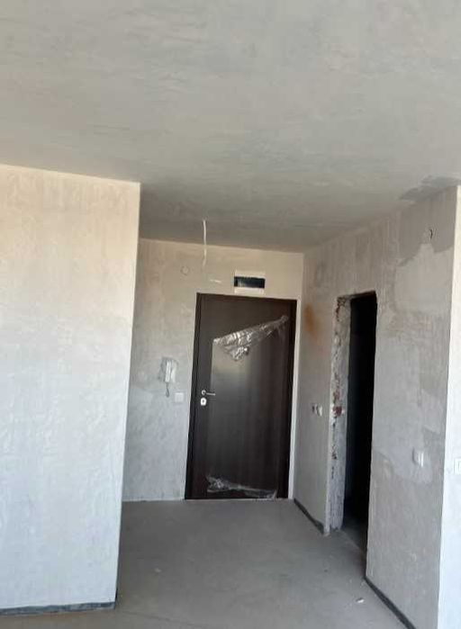 Продава се Едностаен апартамент в София, Център - 40 кв.м за 2375 €/кв.м - Снимка #2