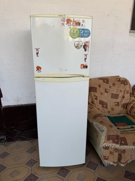 Холодильник, стиральная машина