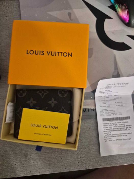 Portofel Louis Vuitton Monogram Eclipse –autentic, în stare impecabilă