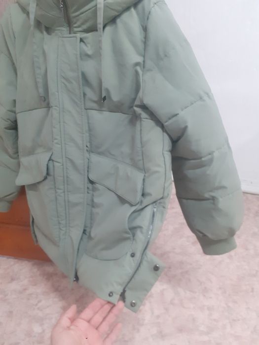 Куртка женская продам