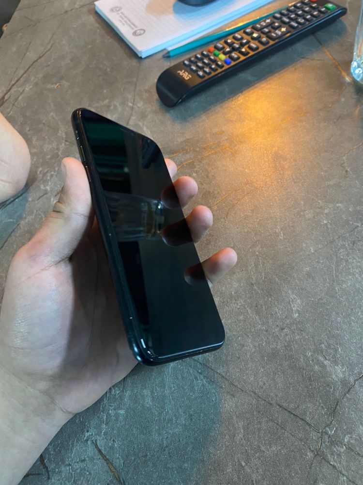 iphone XR 64 гб