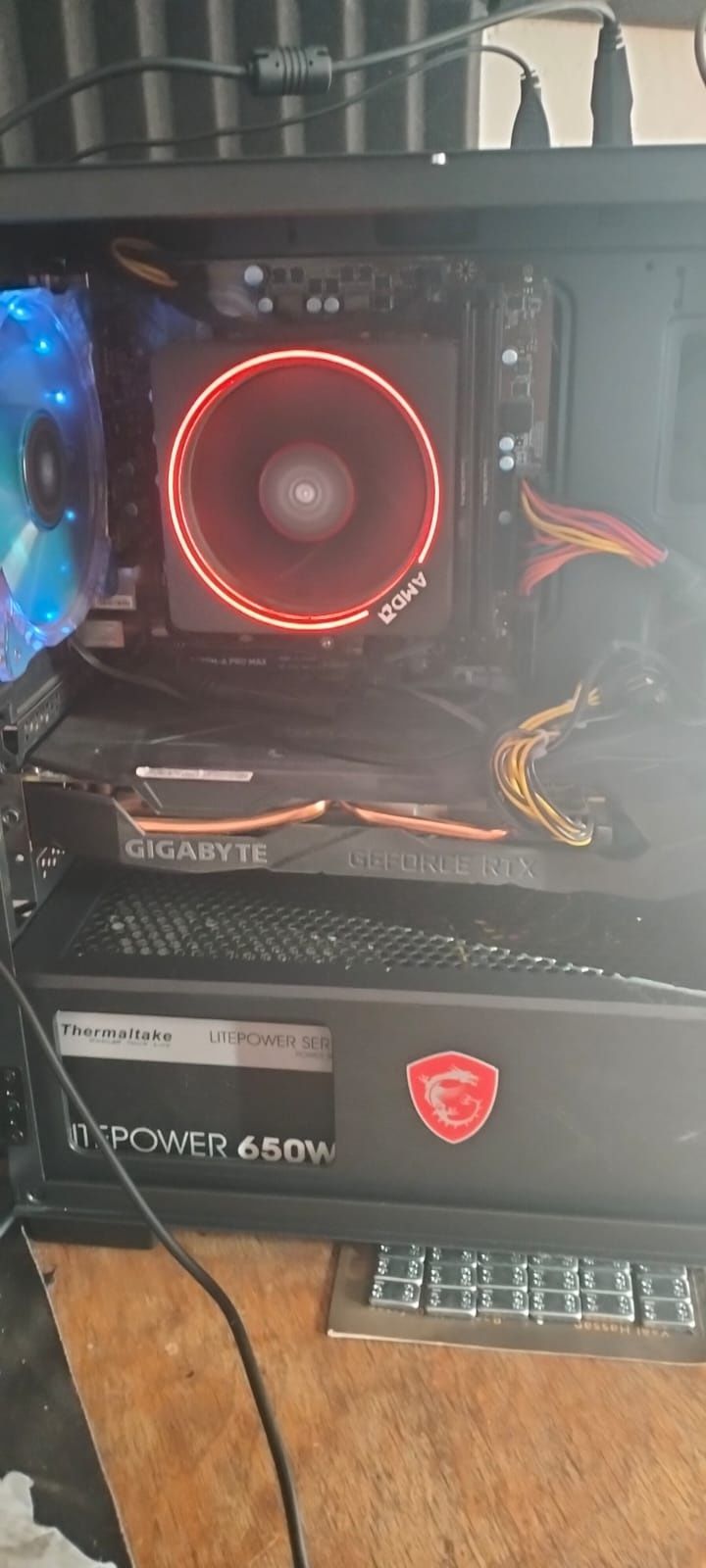 Pc gaming medium-> high