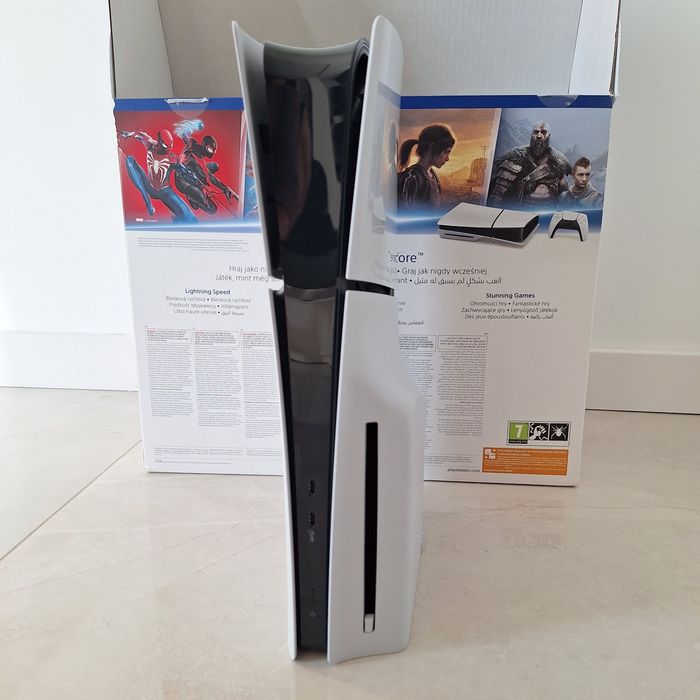 Playstation 5 1 TB като нова