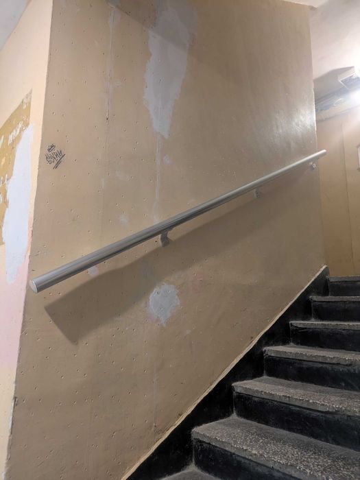 Ръкохватки за стълбища и парапети