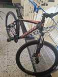 Urgent vând bicicleta 29 inchi .