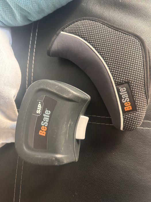 Столче за кола Be Safe Izi flex fix i-size черно за деца от 4 до 12г