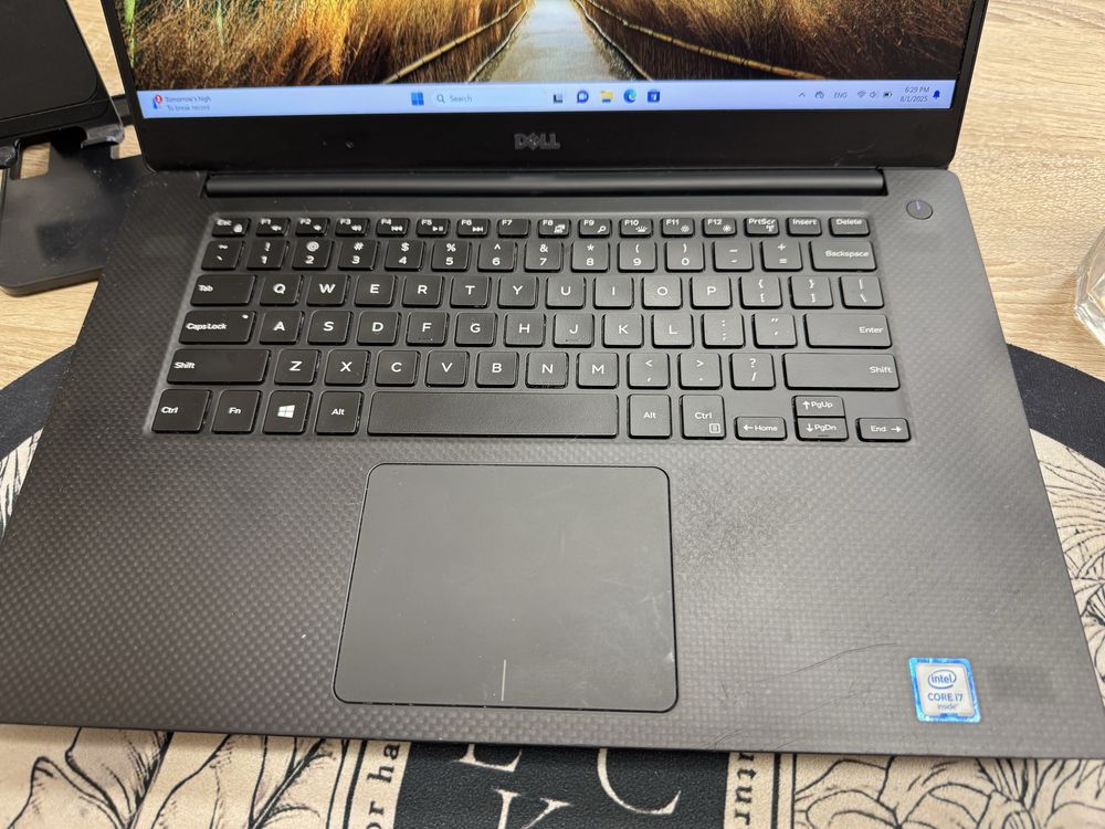 Лвптоп Dell Precision 5510 - 15,6”, i7, алуминиев корпус, отличен