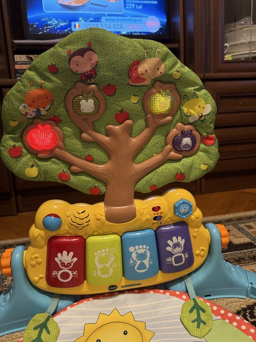 Saltea cu activitati/muzica - Vtech - in germana