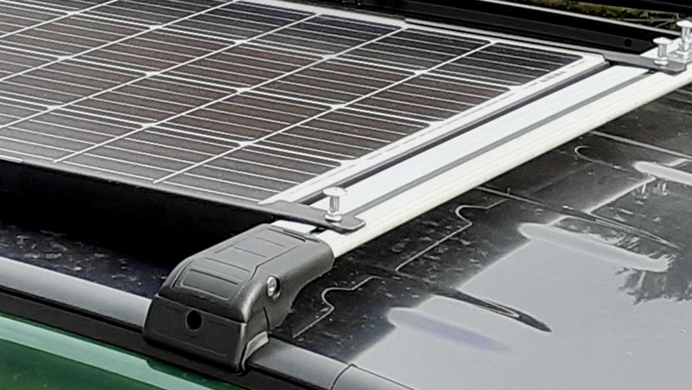Suporturi panou solar montaj pe bare transversale masina auto (set)