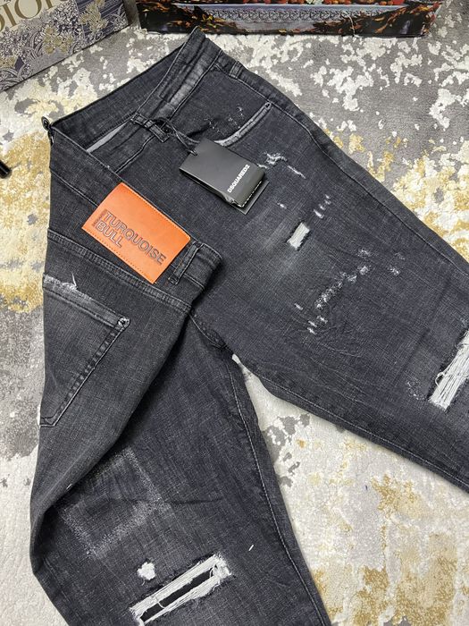 Blugi DSQUARED-Poze reale 100% Calitate superioara