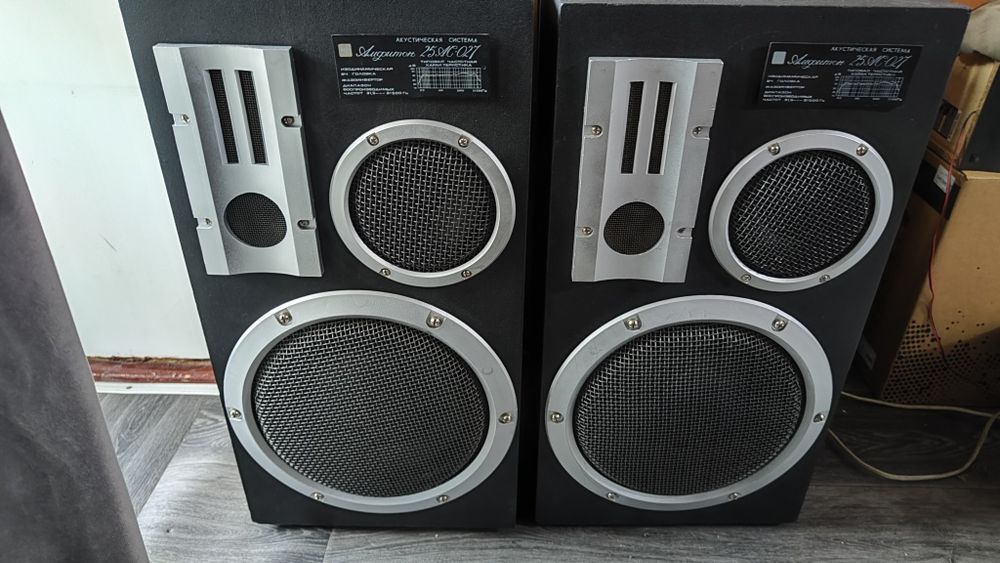 Продам колонки Амфитон 25ас027