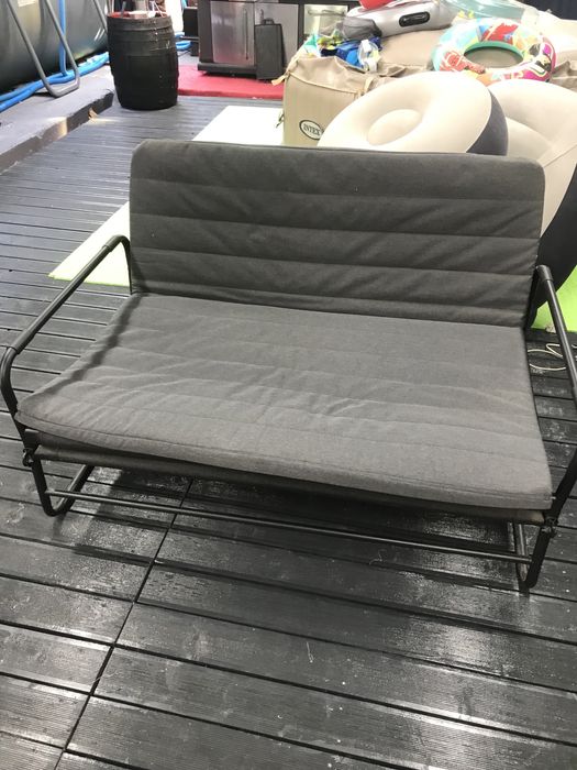 Vand 2 canapele 2 locuri extensibile