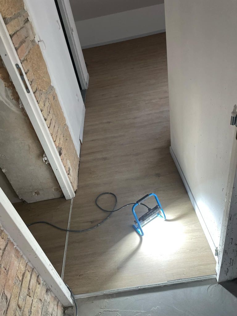 Качествено поставяне на ламиниран паркет