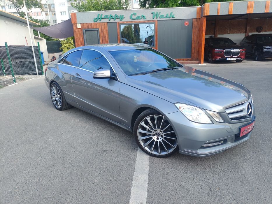 Mercedes E220-coupe, an 2013, cutie Automata,an 2013