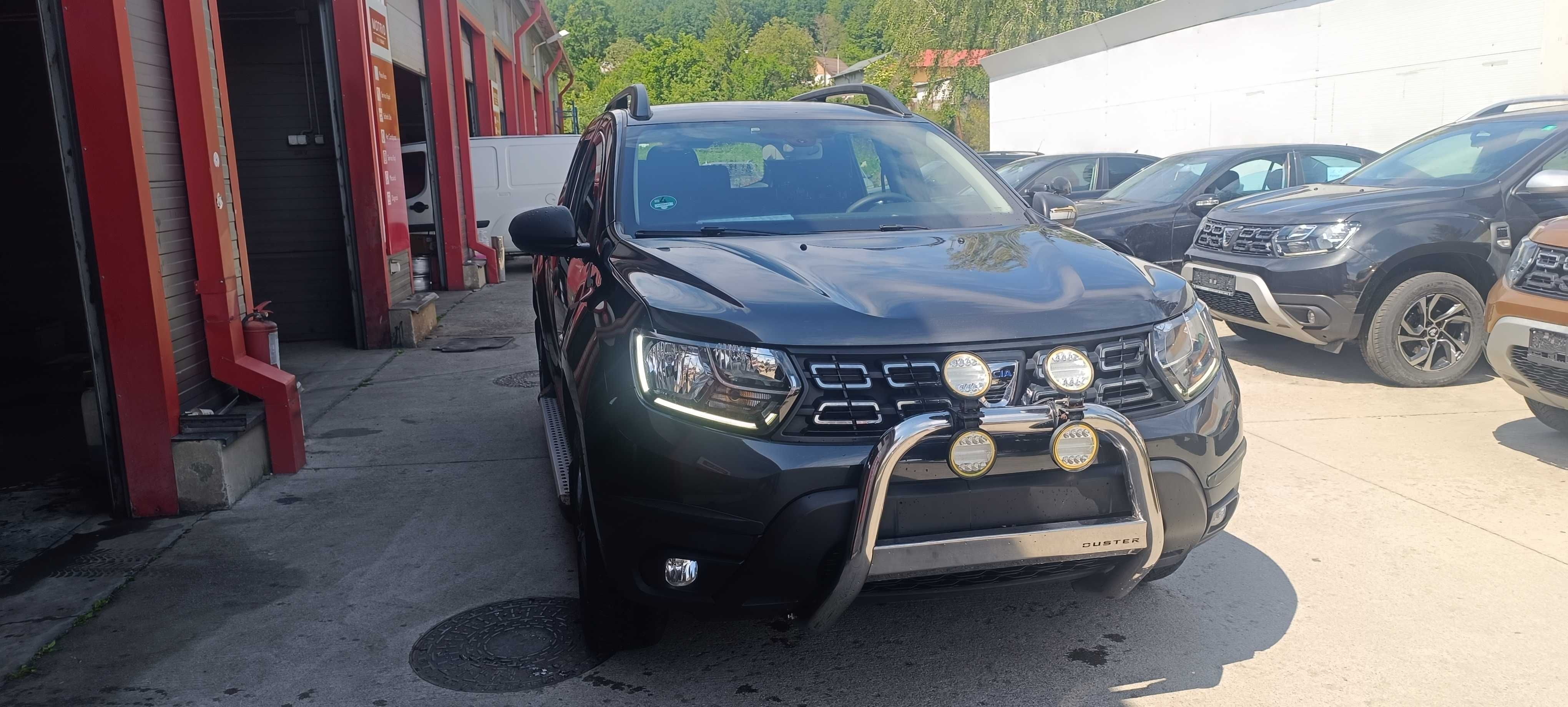 Dacia Duster 4X2 , 1.6 benzina, km putini, euro 6