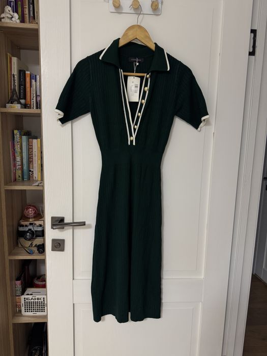 Продам платье новое