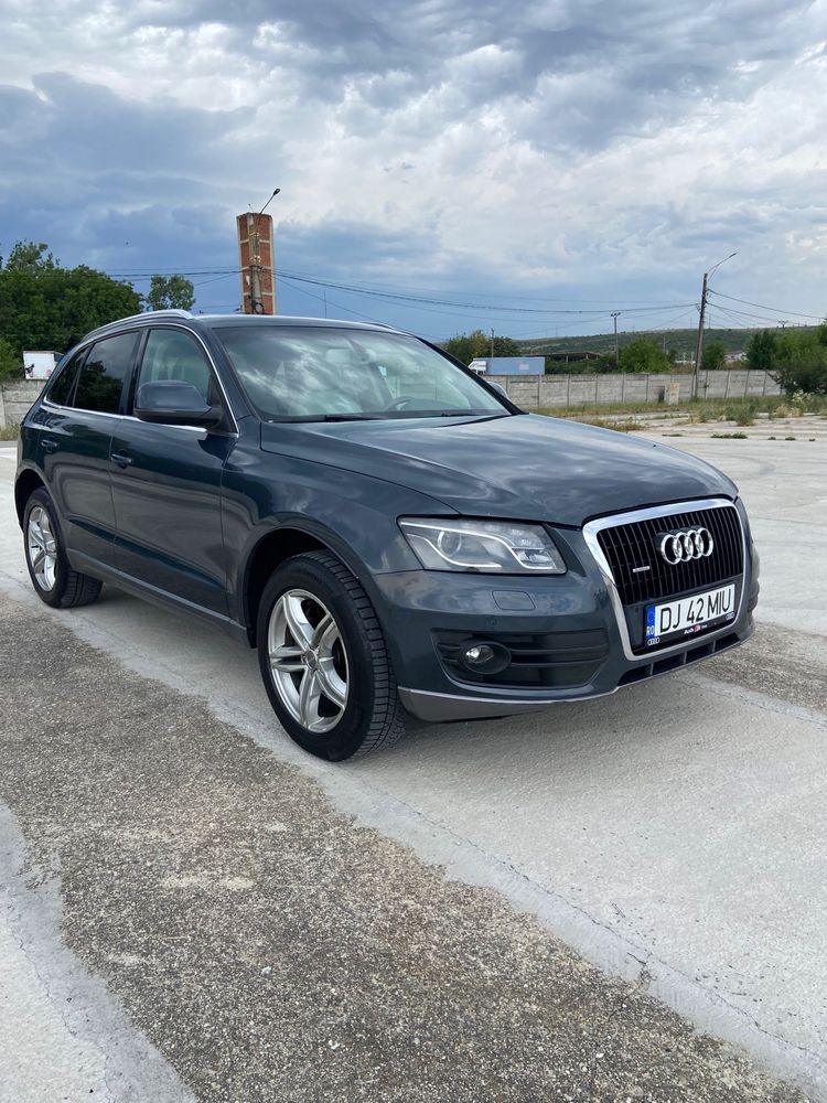 Audi Q5.   3.0tdi,quatro