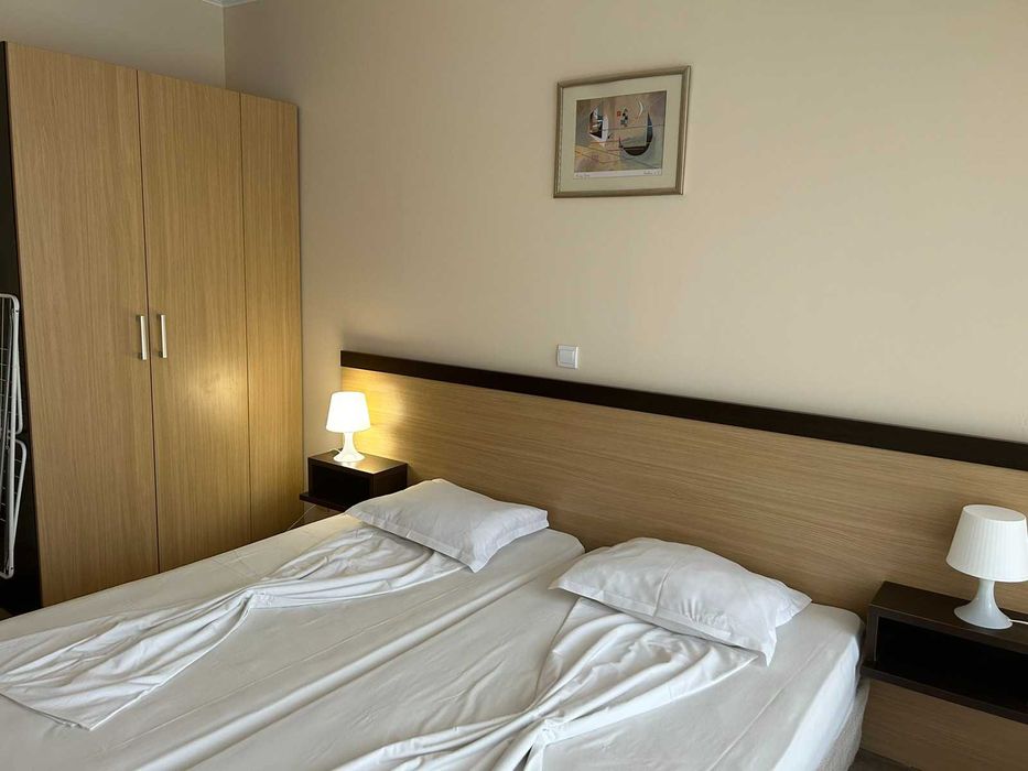 Продава се Двустаен апартамент в Обзор - 72 кв.м за 1181 €/кв.м - Снимка #1