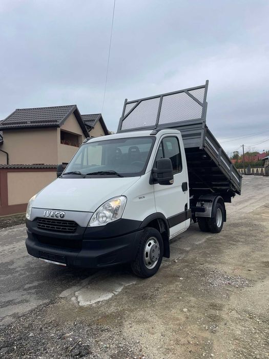 Iveco  daily basculabil