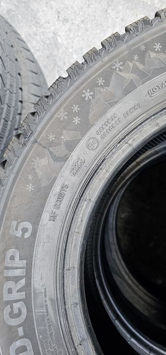 195 65 R 15 Semperit Iarna