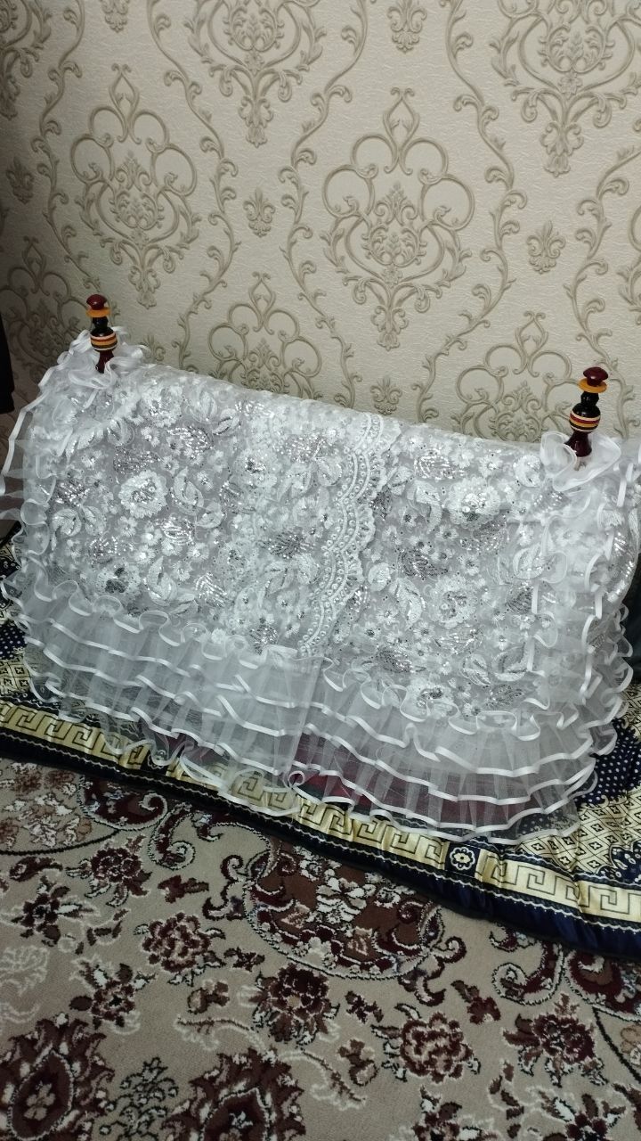 Beshik komplekti bor