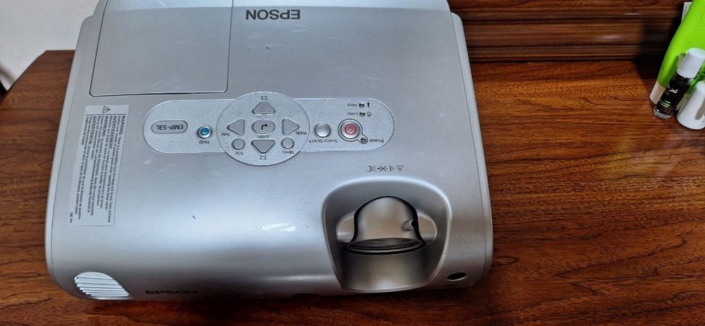 Продажа Epson Проектор в отличном состоянии