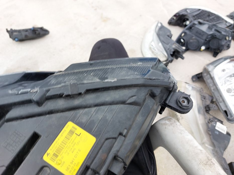 Ляв фар Scoda OCTAVIA 3 2018г.