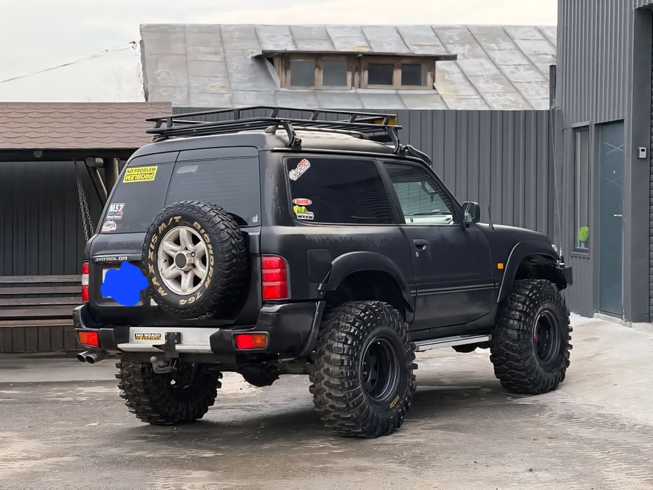 Nissan patrol autoutilitara