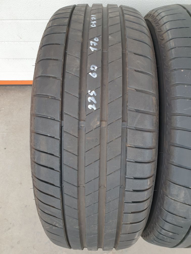 Летни гуми 4 броя BRIDGESTONE Turanza T005 225 60 R17 дот 0521