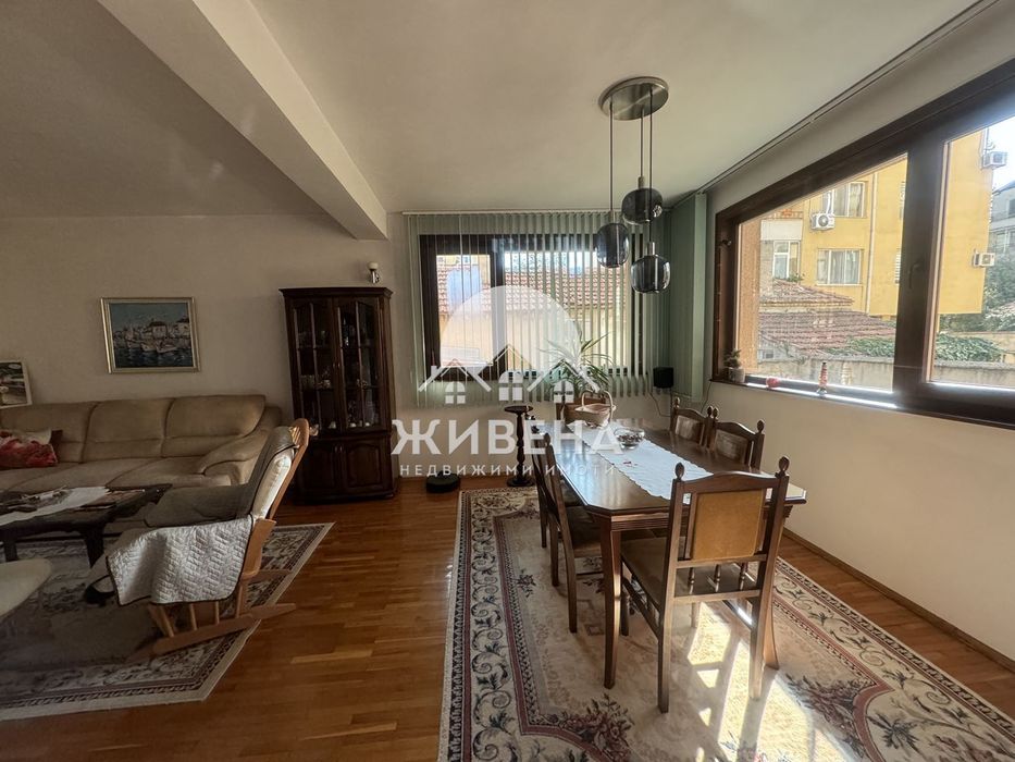 Продава се Къща в Варна, Конфуто - 159 кв.м за 2007 €/кв.м - Снимка #3