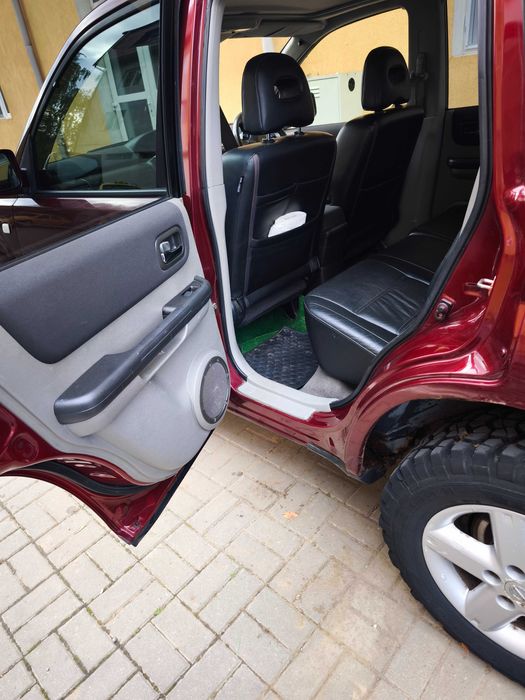 Nisan X trail motor 2,2 ,an 2006