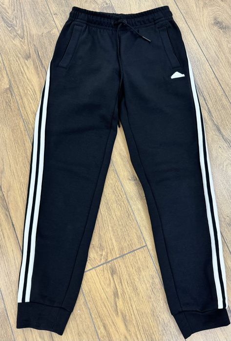 Продам трико адидас оригинал