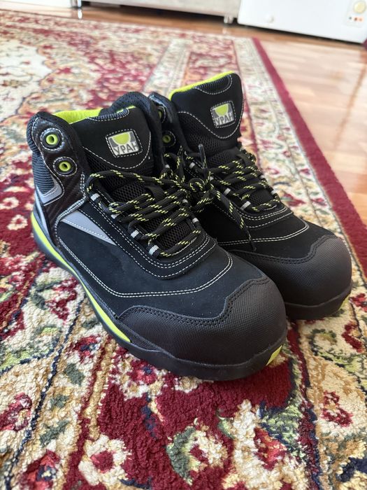 Новый спецобувь 40 размера