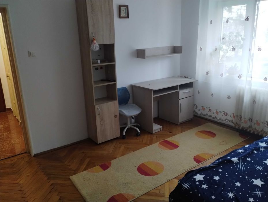 Inchiriez apartament 2 camere Pitesti Trivale